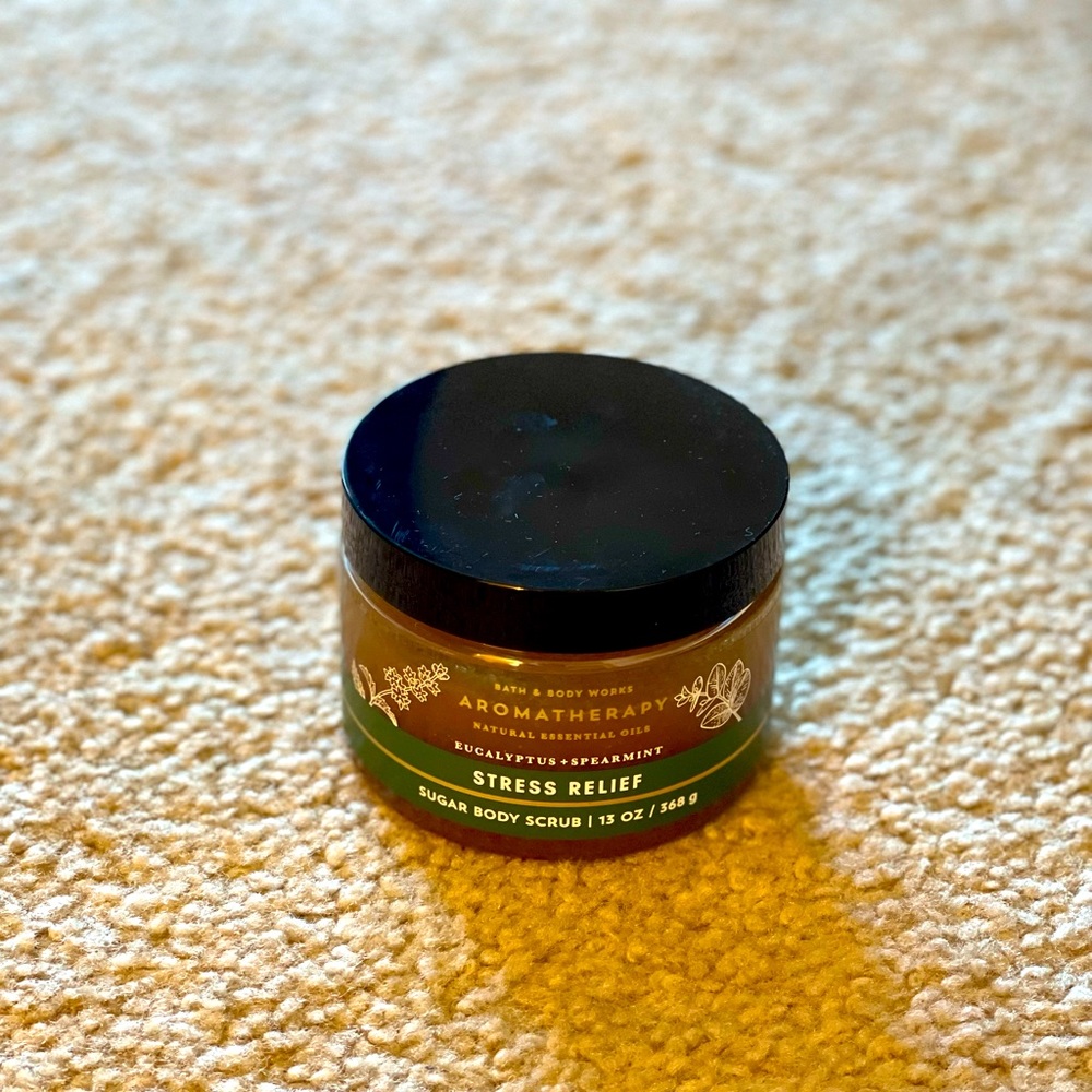 BBW aromatherapy stress relief sugar body scrub